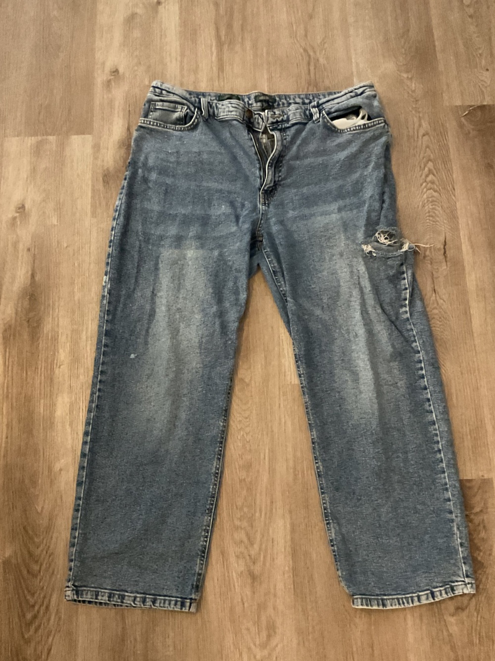 wild fable Light Blue Women's Wide-Leg Distressed Jeans